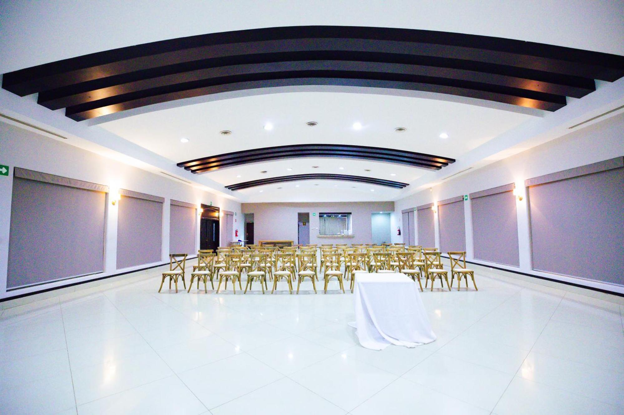 Hotel Inhouse Select Hacienda Tres Rios Culiacán Esterno foto