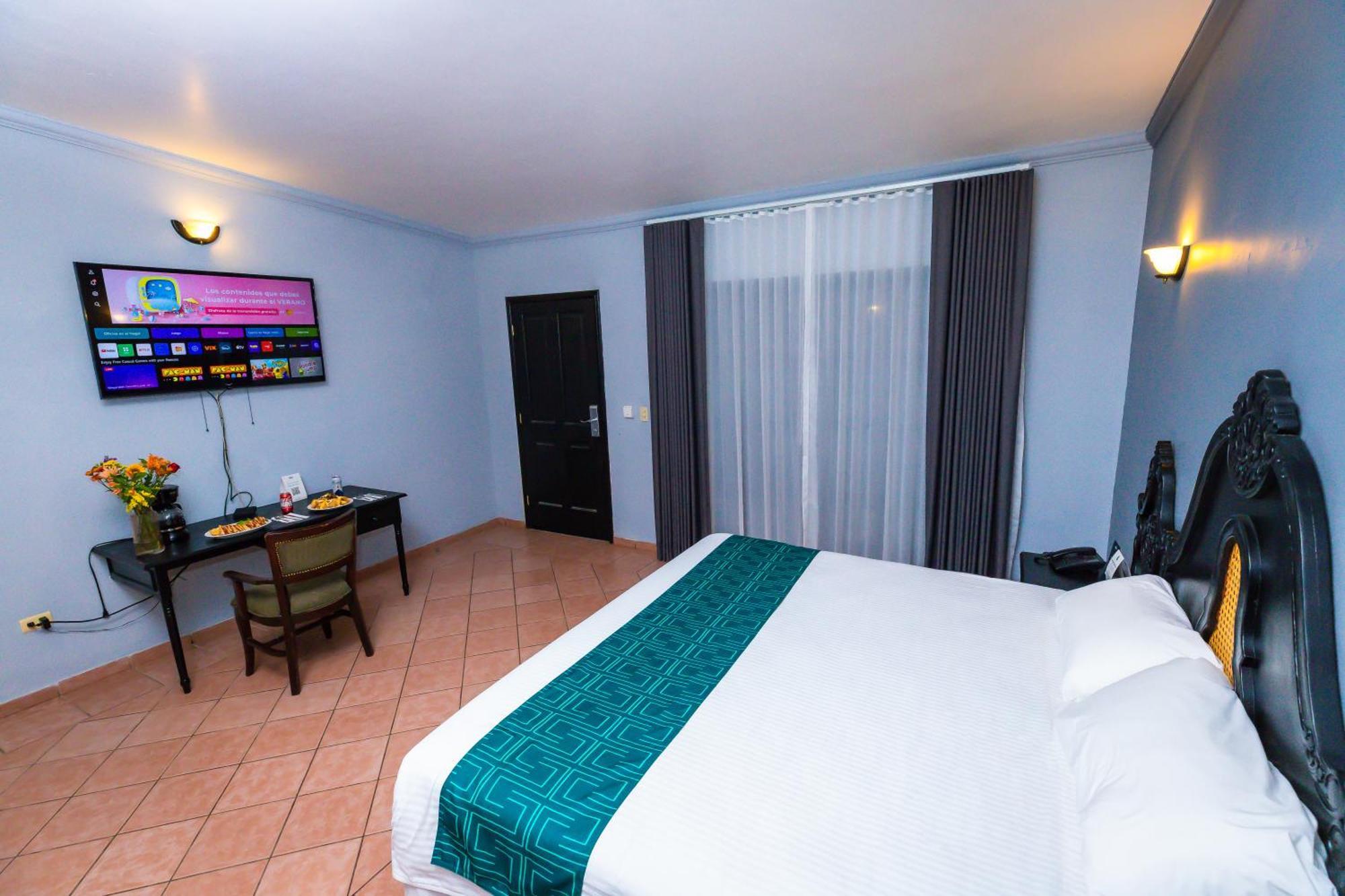 Hotel Inhouse Select Hacienda Tres Rios Culiacán Esterno foto